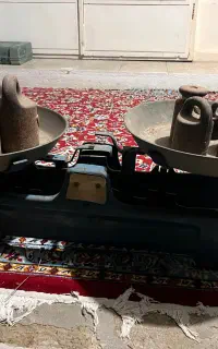 ترازو قدیمی سالم