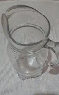 پارچ شیشه ای