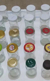 بانکه ی شیشه ای