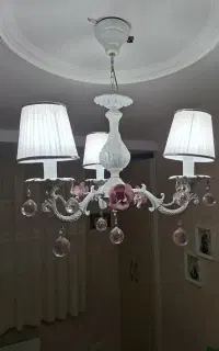 لوستر اتاق