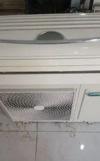 کولر گازی ۳۰ جنرال لبخندی درحد اک