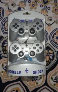 دسته کامپیوتر بازی (نو اصلا باز نشده بالاترین مدل)