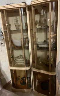 بوفه دکوری و یه میز تلویزیون