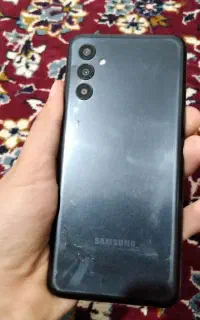 گوشی m13 نیازمند تعمیر