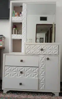 دراور و میز آرایش