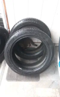 لاستیک بریجستون ژاپن استوک سایز ۲۱۵.۵۰.۱۷