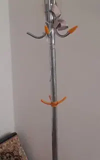 چوب لباسی ایستاده