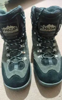 کفش کوهنوردی سایز ۴۳