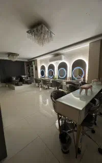 اجاره میز ناخن ، کوتاهی، رنگ و لایت،کراتین،مژه کار