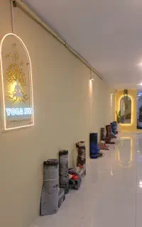 کلاس یوگا و حرکات اصلاحی(کودک و بزرگسال)