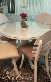 میز نهارخوری 4نفره جدید سفید