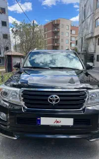 لندکروز پلاک ملی