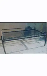 فروش تخت خواب ۳نفره داخل حیاط خانه یاباغ