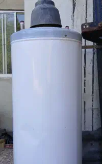 ابگرمکن ایستاده