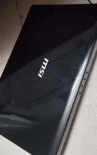 لپتاپ MSI