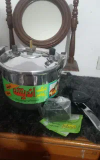 زودپز ۸ لیتری نو