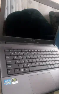 لبتاب ایسوس دانشجویی