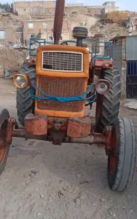تراکتور‌رومانی‌مدل‌۶۵