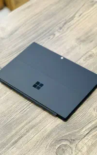 سورفیس پرو ۷