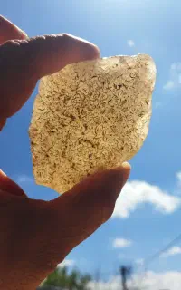 اسم این سنگ چیه