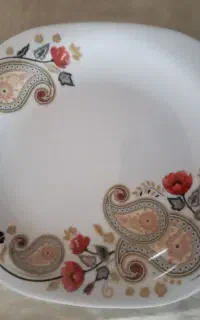 بشقاب پلو خوری