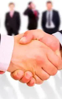 استخدام کارشناس فروش املاک خانم و آقا