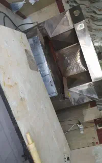 تنور دوار نان روغنی ۲متروبیست زنجان پخت