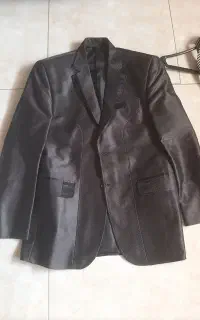 کت و شلوار در حد نو