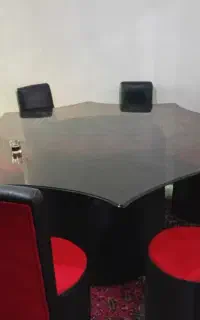میز‌نهارخوری