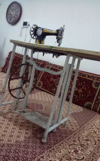 چرخ خیاطی قدیمی