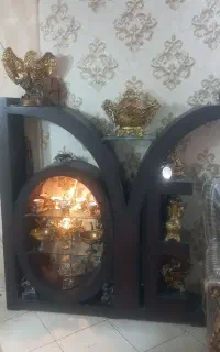 ویترین چوبی لاو