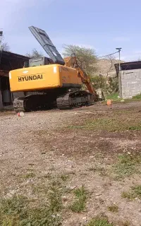بیل هیوندا 210 مدل 2012 و دلتا 220 صفر