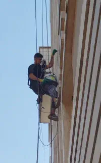 کارشستشو پیچ نما رنگ عایق بندی در نما طناب کاران