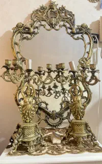 ایینه و شمعدان