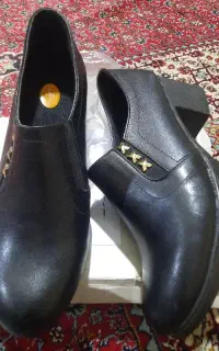 کفش زنانه طبی