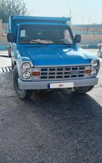 کامیونت نیسان کمپرسی بسیار تمیز