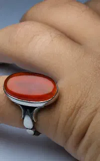 انگشتر عقیق سرخ یمنی نقره عیار بالا