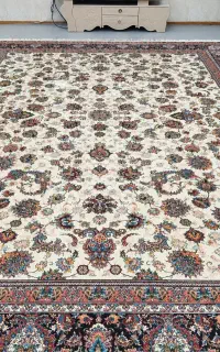 نگین فرش کاشان تراکم 700شان
