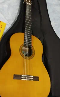 گیتار c40 یاماها