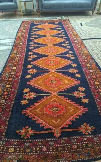 فرش طبیعی قدیمی