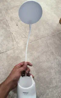 چراغ مطالعه
