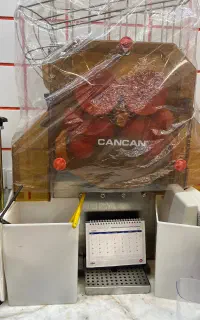 آب پرتقال گیر و آب انار گیرCancan