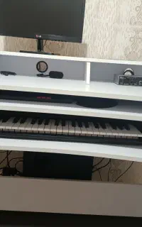 میز استودیویی آهنگسازی