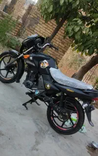 آپاچی 150