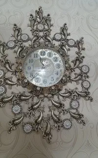 ساعت دیواری
