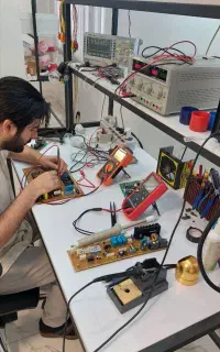 تعمیرات فوری پکیج کولرگازی یخچال (تعمیر برد)