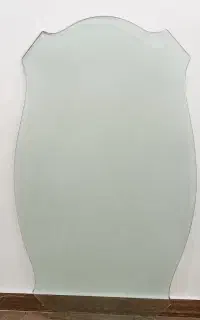 شیشه میز ۱۰‌میل برش خورده