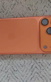 آیفون ۱۷ پرومکس در حد نو