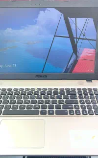 لپ تاپ ASUS تمیز کم کار