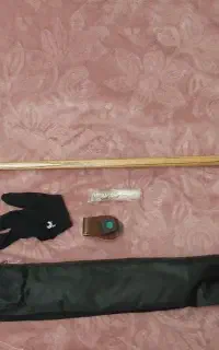 چوب بیلیارد (اسنوکر) دو تکه به همراه لوازم
